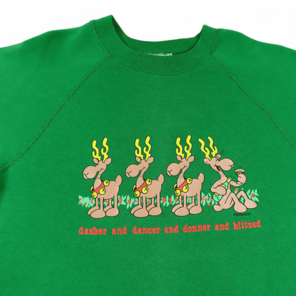 Vintage Christmas Sweater Adult MEDIUM Green 80s Reindeer Holidays Blitzed Xmas - Picture 2 of 7
